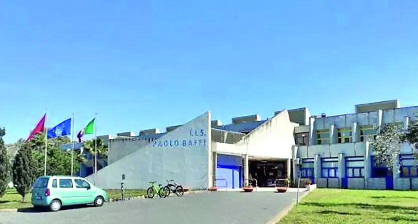 Cedimento nella recinzione del Baffi: delimitata l’area