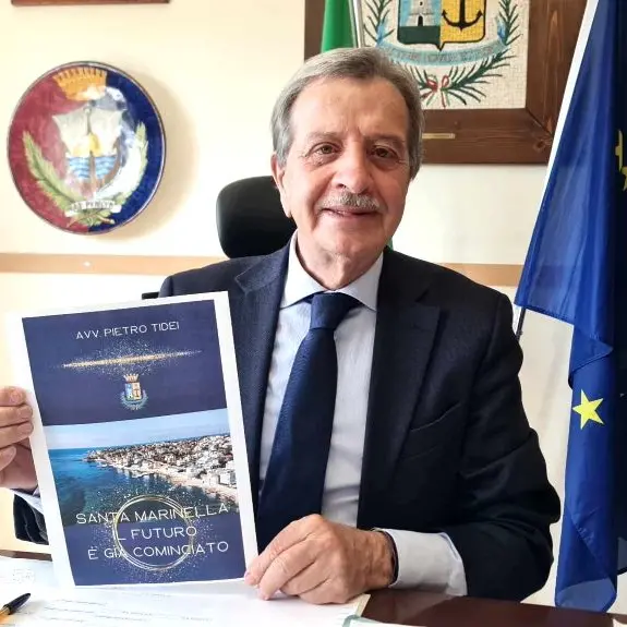Pietro Tidei presenta il libro “Santa Marinella: il futuro è già cominciato”