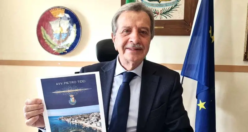 Pietro Tidei presenta il libro “Santa Marinella: il futuro è già cominciato”