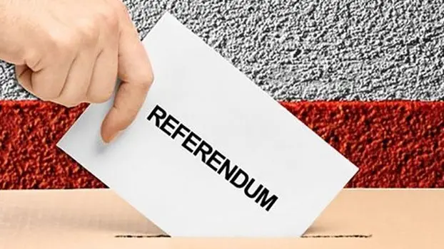 Referendum, la maggioranza difende il Sindaco