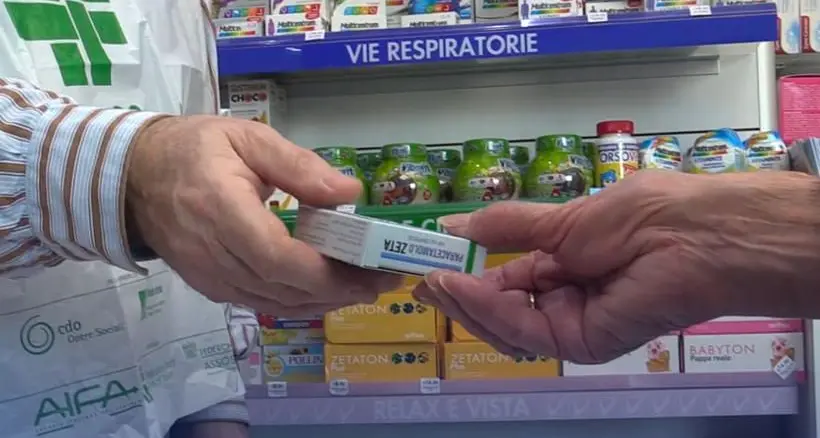 Raccolta del farmaco, donati 300 farmaci