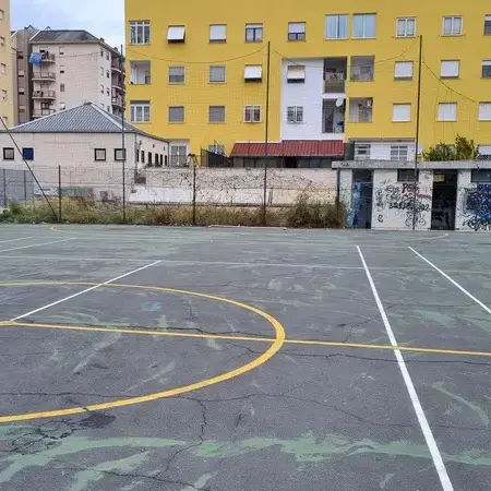 Qui non si muove una foglia