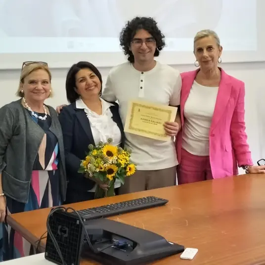 Premio Nocerino ad Andrea Galiano dell’Ite Baccelli