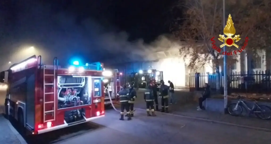 Un incendio in una villetta provoca un’esplosione, danni e paura a Celleno