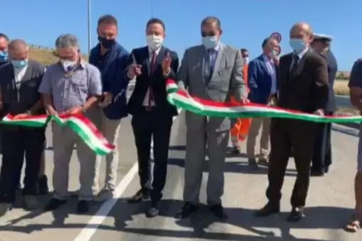 Autostrada Tirrenica, inaugurazione complanari sul ponte del Mignone