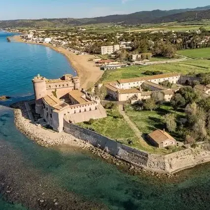 Castello Santa Severa, il primo gennaio spettacolo stravagante “Il bosco incantato”