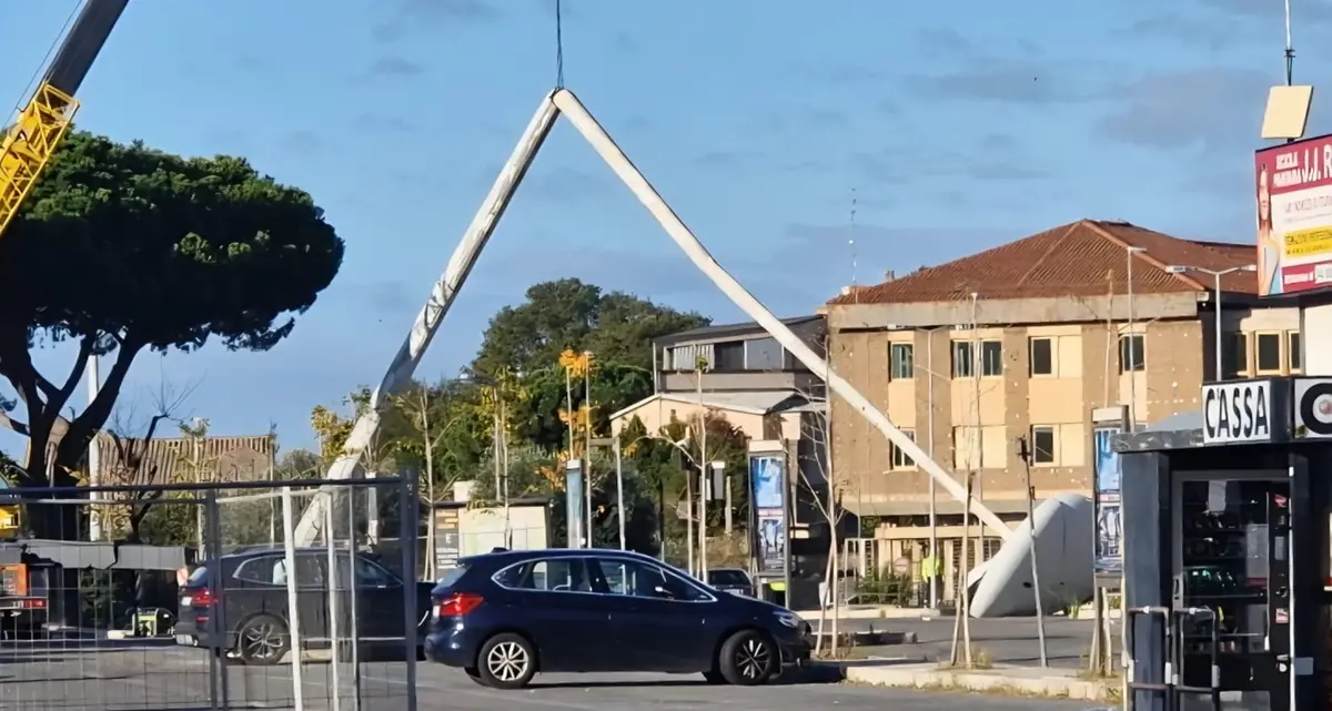 Viterbo: via le torri faro dal parcheggio del Sacrario
