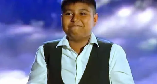 Gabriele Angelo Montalva di Bassano in Teverina conquista la giuria di The Voice kids