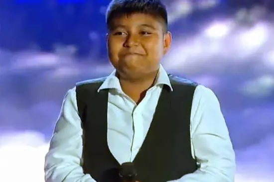 Gabriele Angelo Montalva di Bassano in Teverina conquista la giuria di The Voice kids