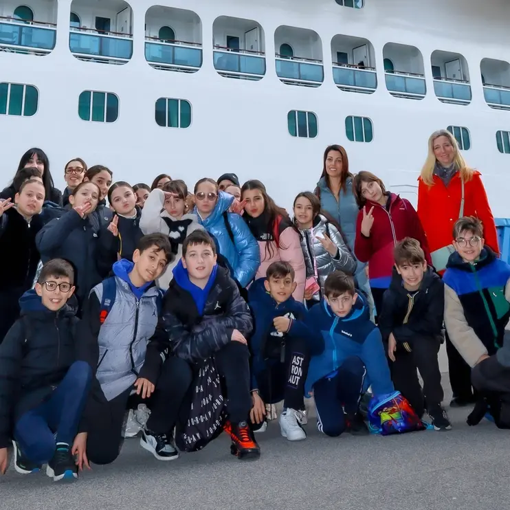 ‘’Joy of moving’’: ragazzi in visita su Costa Smeralda