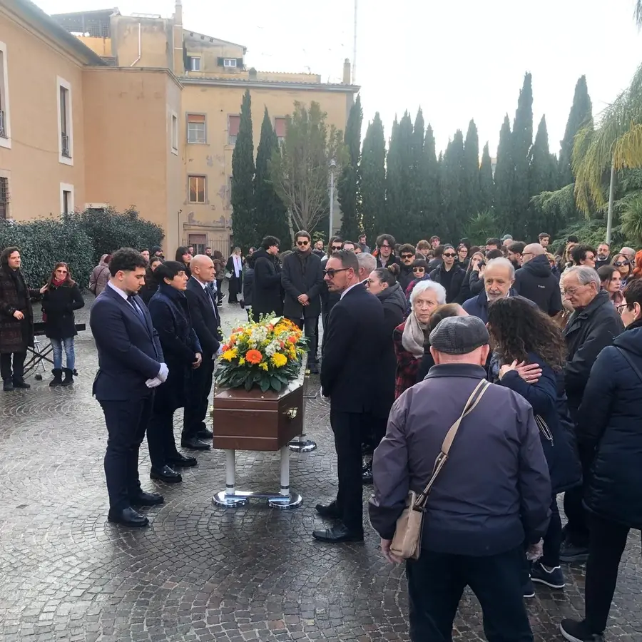 Abbraccio commosso alla Cittadella per l’ultimo saluto al professor Braico