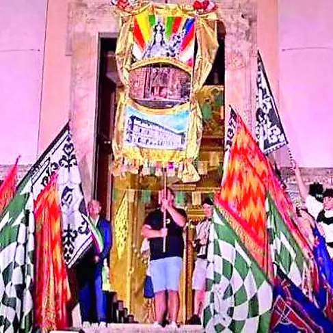 Emozione, orgoglio e tradizione: mancano solo 4 giorni all’atteso Palio delle Contrade