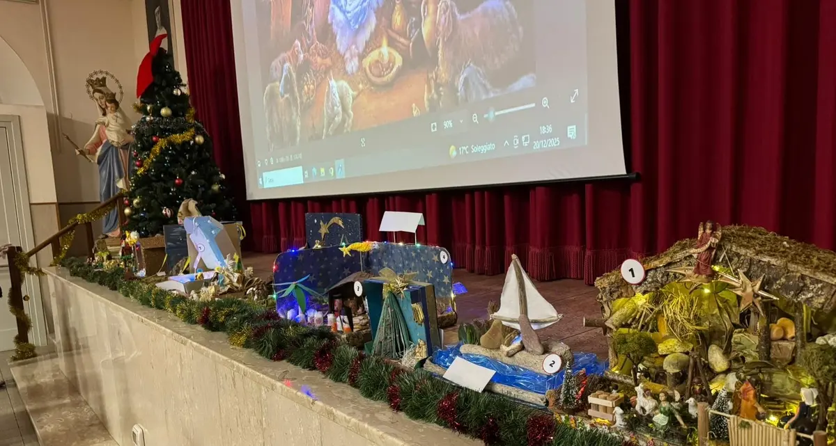 Presepi creativi e famiglie protagoniste: successo all’oratorio Fma