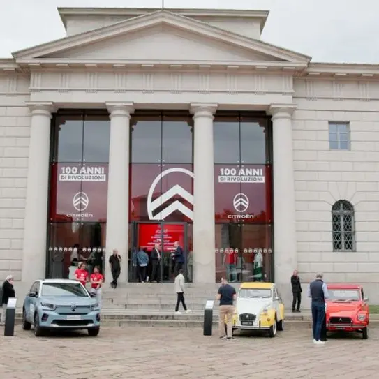 Citroen celebra i 100 anni in Italia, a Milano una settimana di storia e innovazione