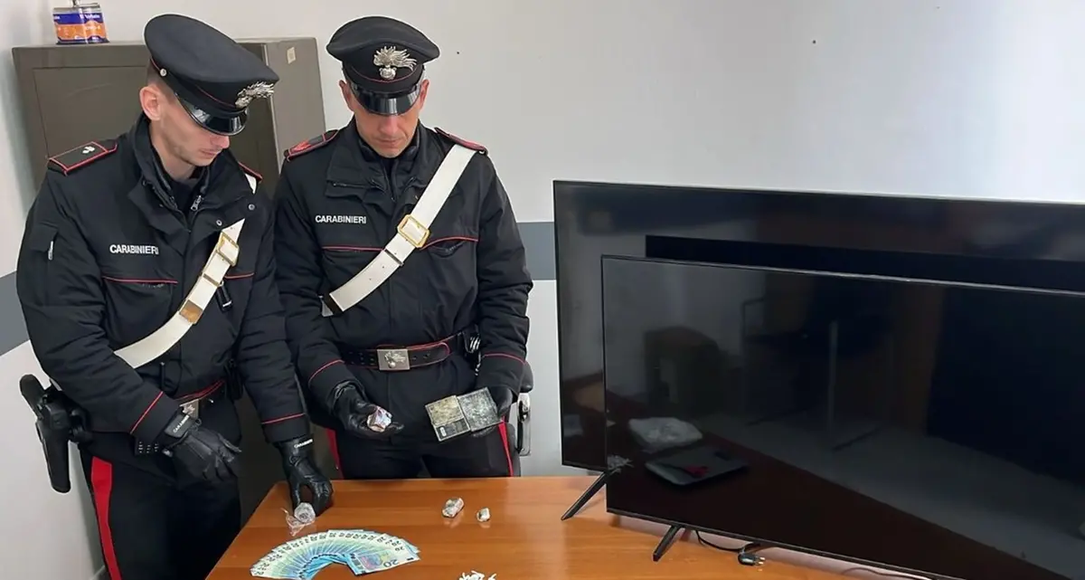 Spaccio di droga e furti: 33enne arrestato dai Carabinieri di Santa Marinella
