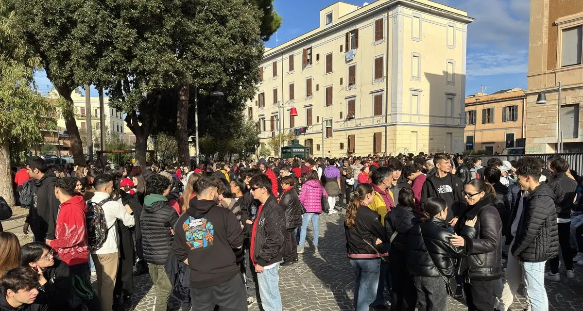 Civitavecchia in piazza contro la violenza di genere