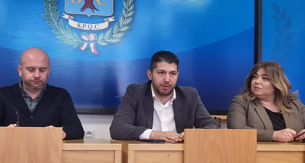 Affidamento esterno, Avs tuona: «Scelta inopportuna, va ritirata»