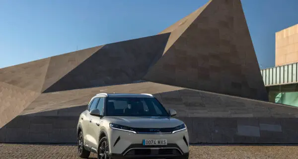 Byd punta alla formazione dei giovani per sviluppare la mobilità elettrica
