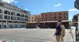 Fi giovani Civitavecchia: «Indignazione e profondo sgomento per la gestione dell’area temporanea del mercato cittadino»