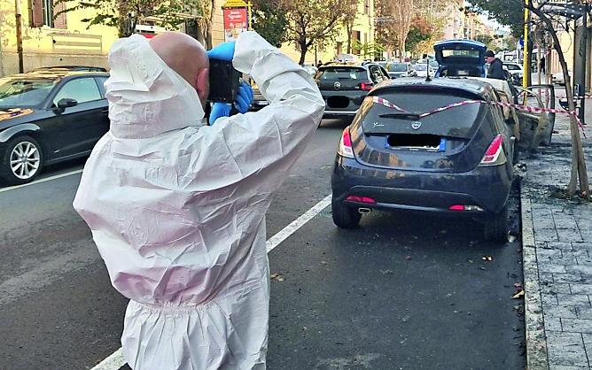 Scientifica auto bruciata.jpg