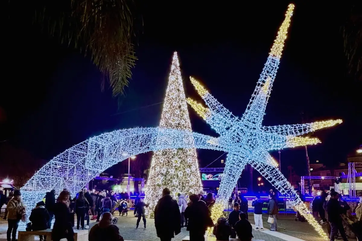 In piazza prende il via il “Natale dei bambini”