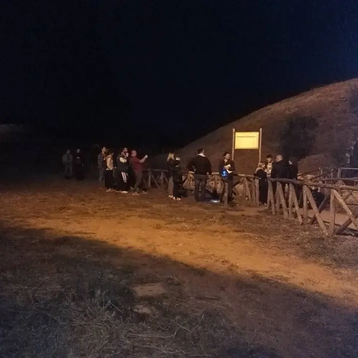 Musica e fiabe per bambini a Cerveteri: l’estate si accende alla Necropoli