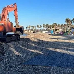 Marina, lavori in corso dopo la mareggiata