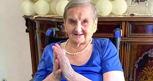 Festeggiati i cento anni di vita di Gina Giannoni