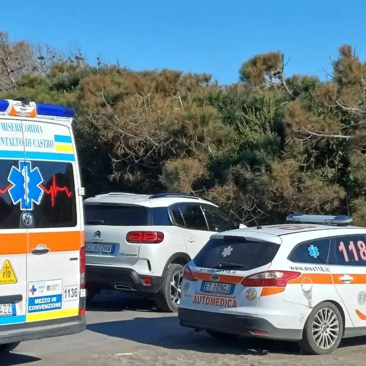 Dramma a Montalto di Castro, 17enne muore dopo aver scavato un tunnel di sabbia