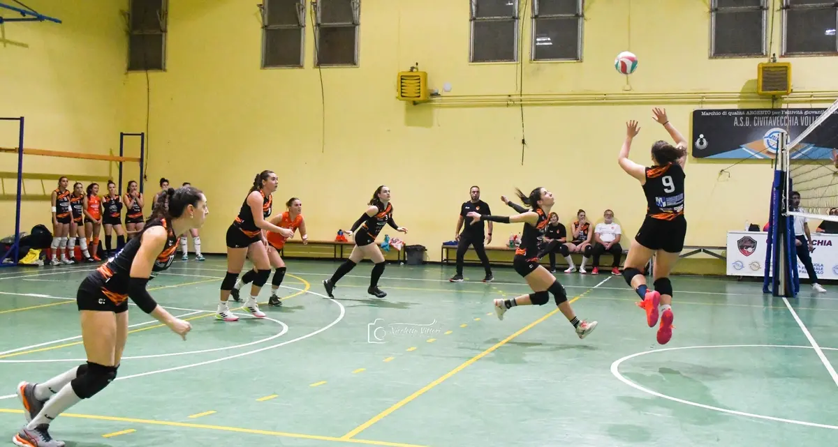 La Comal Civitavecchia Volley Academy vince ancora: Anguillara battuta 3-2