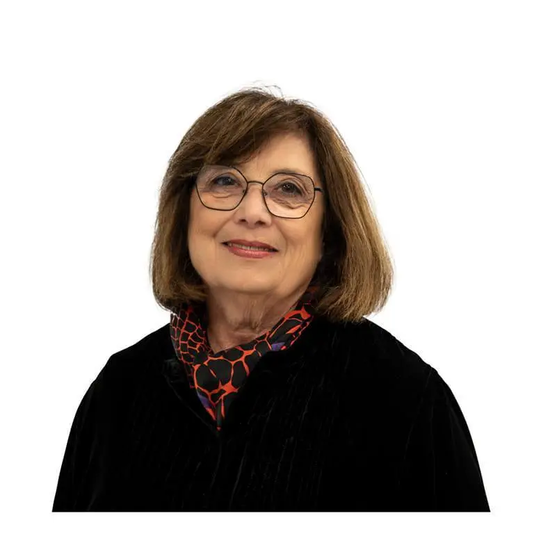 Tarquinia, revoca delle deleghe all’assessora Monica Calzolari. Avs: «Scelta ingiustificata nel merito e politicamente miope nel metodo»