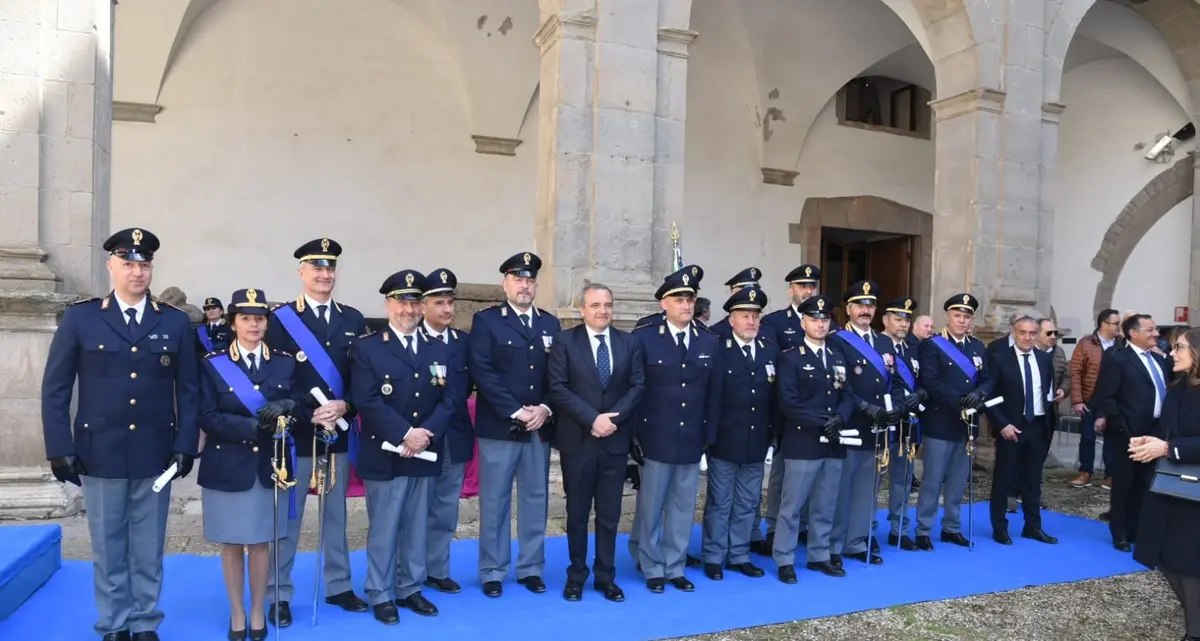 Ecco i poliziotti che si sono distinti in servizio