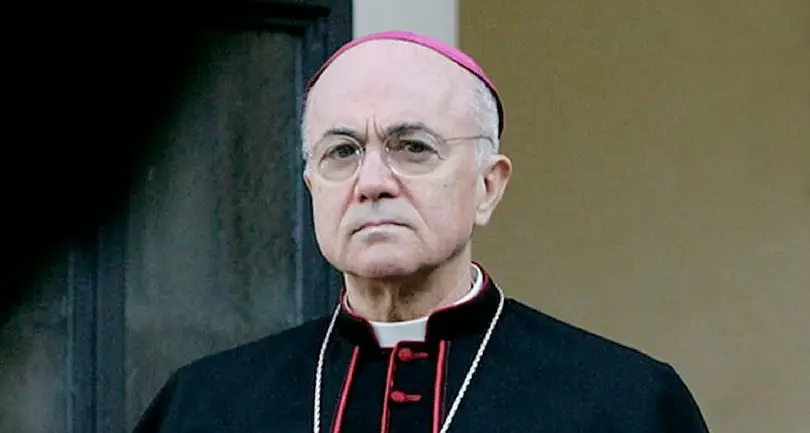 Monsignor Viganò accusato di scisma