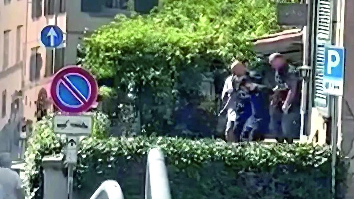 Santa Rosa, il momento dell'arresto dei due turchi