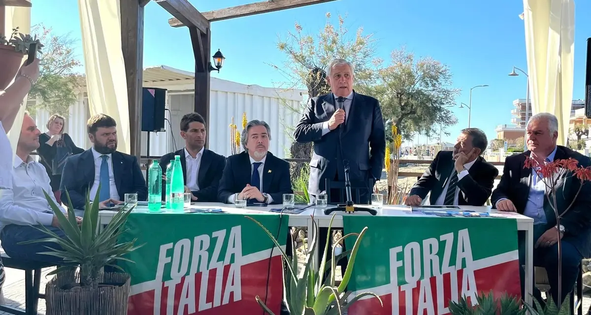 Tajani a Tarquinia: «Sono convinto che Giulivi continuerà a guidare la città»