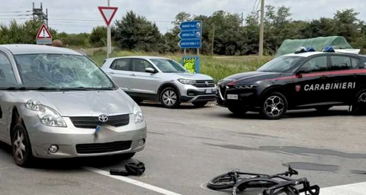 Scontro auto – bici: ferito un ciclista di Montalto