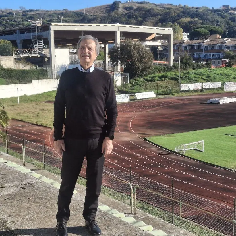 Piscina comunale Santa Marinella, Tidei lancia l’allarme: «Un gioiello che rischia di rimanere incompiuto»