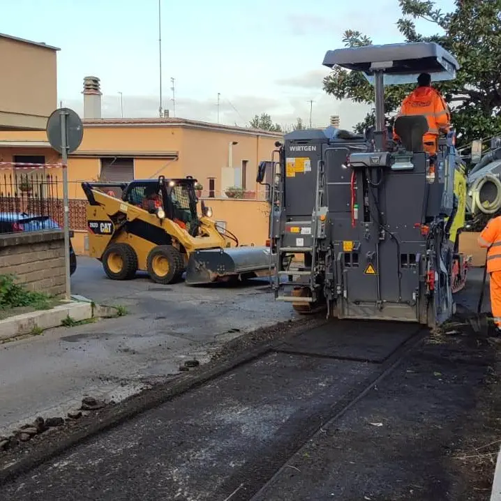 I cantieri contro le buche anche in via Mecozzi e via Valeri