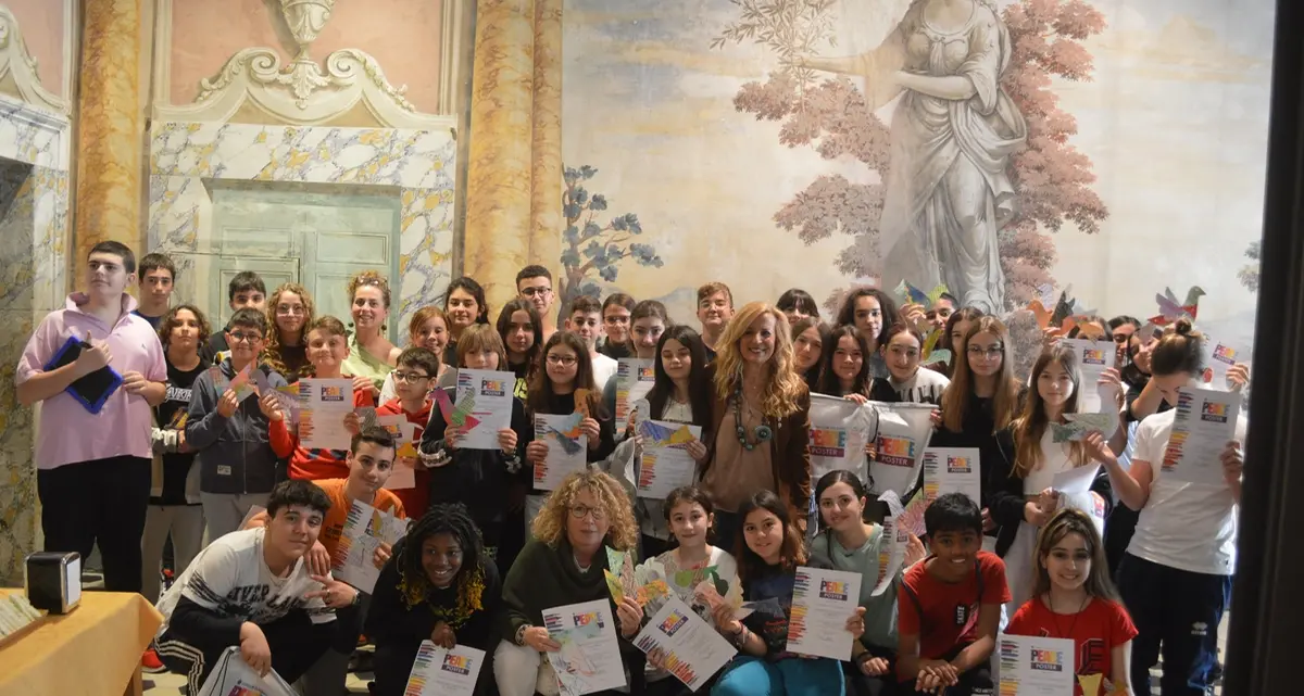 “Un poster per la pace”, il Lions club ha premiato gli studenti dell’istituto “Ettore Sacconi”