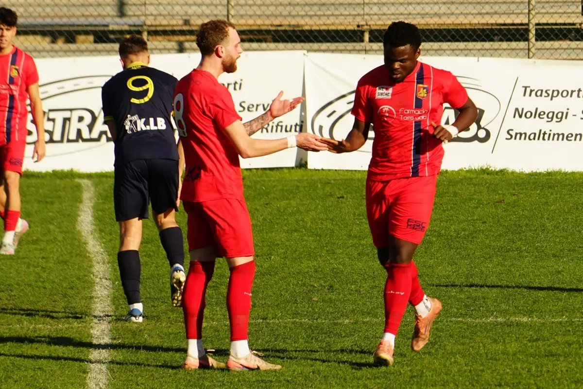 Gol e spettacolo al Desideri: è 2-2 tra Fiumicino e Fonte Meravigliosa