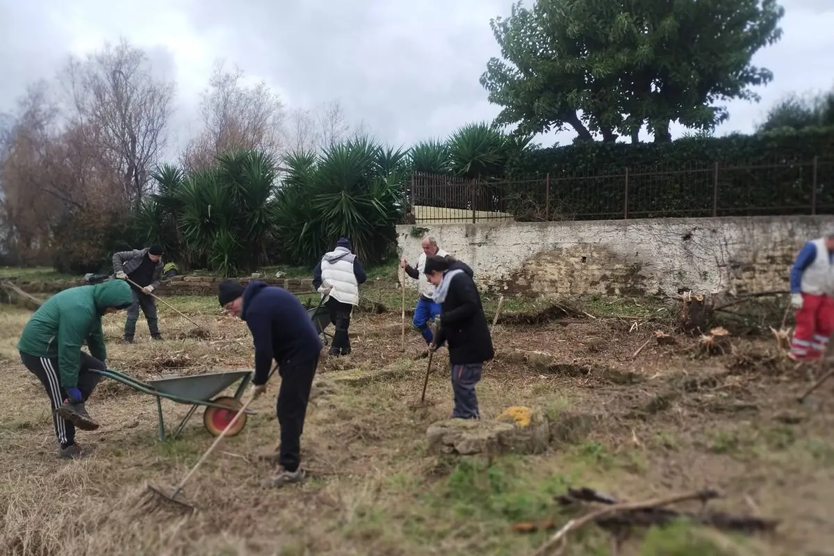 Ripuliti gli scavi delle Guardiole: in azione i volontari del Gatc e la Santa Marinella servizi
