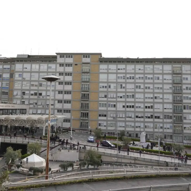 Ladri in trasferta per derubare gli anziani in ospedale