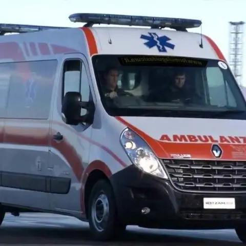 Tarquinia, auto finisce fuori strada: muoiono moglie e marito