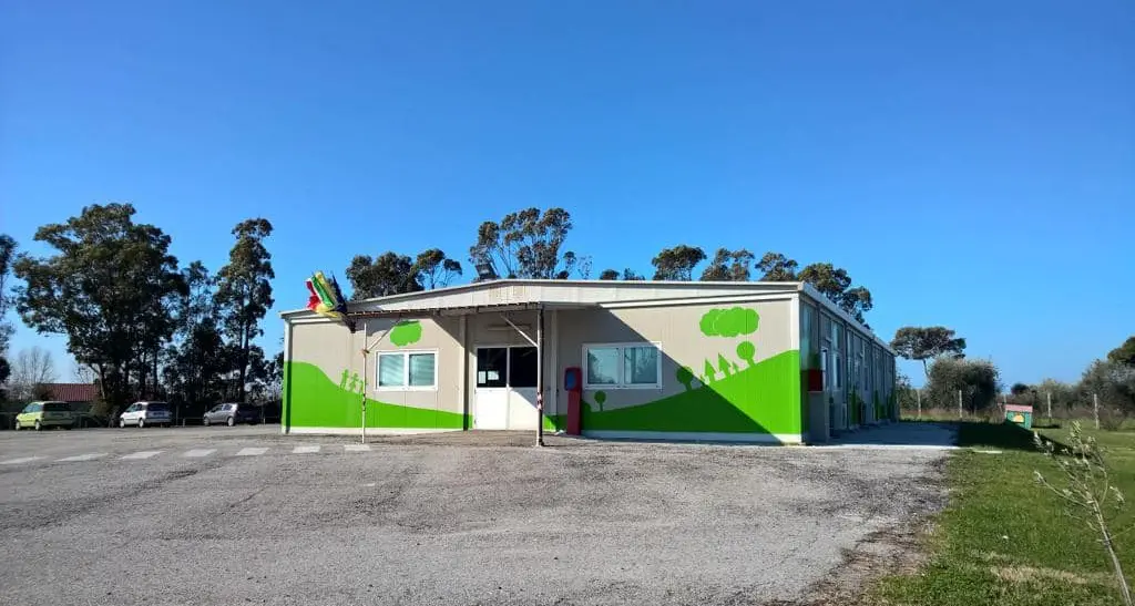 «Salviamo la scuola di Due Casette»