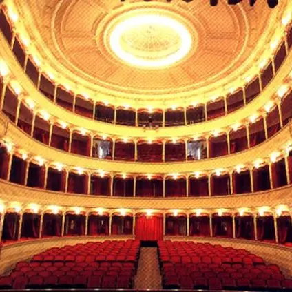 “Giulietta e Romeo”, gli studenti sul palcoscenico del teatro Francigena