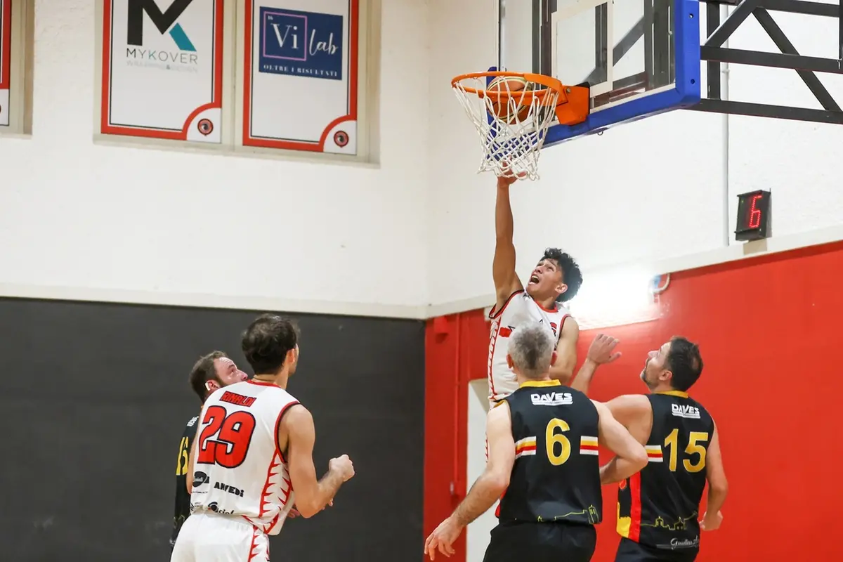 Justin Vivero in azione