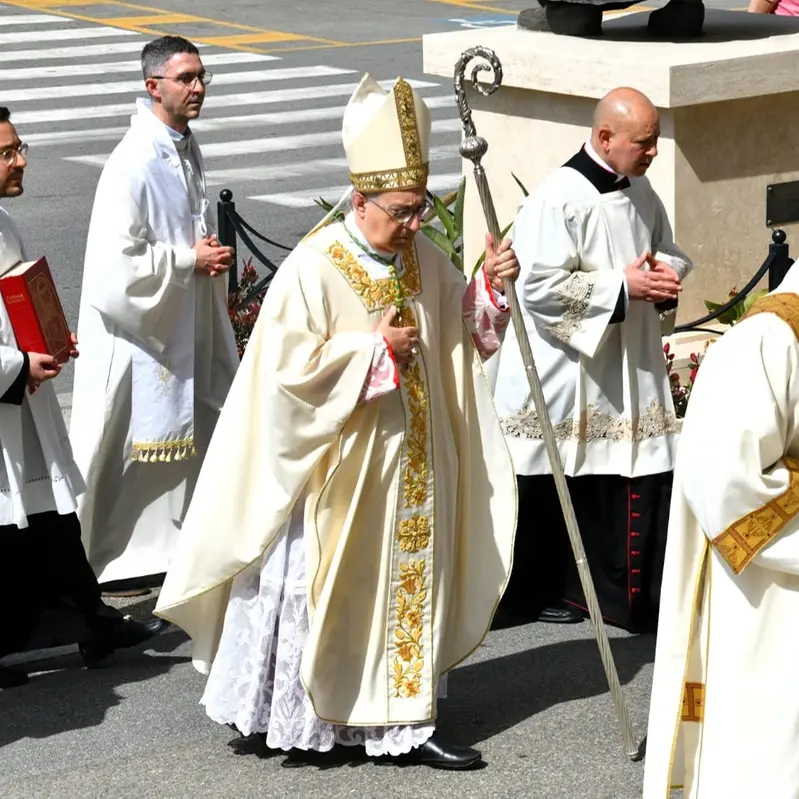 Il vescovo Ruzza: «La città ha bisogno di un sussulto di dignità»