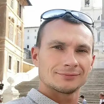 Tragedia sui binari, indagini in corso