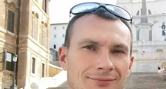 Tragedia sui binari, indagini in corso