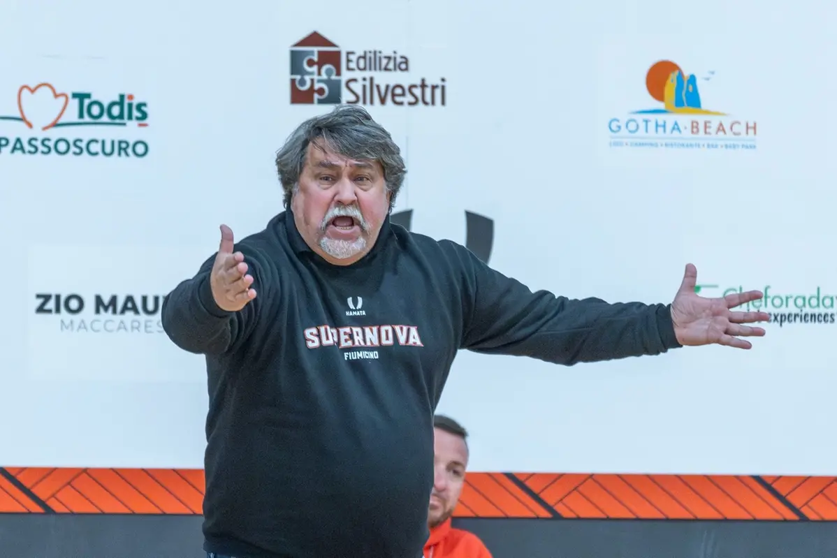 Coach Andrea Sardo